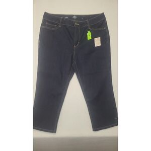 St. Johns Bay Womens Capri Jeans NWT 14